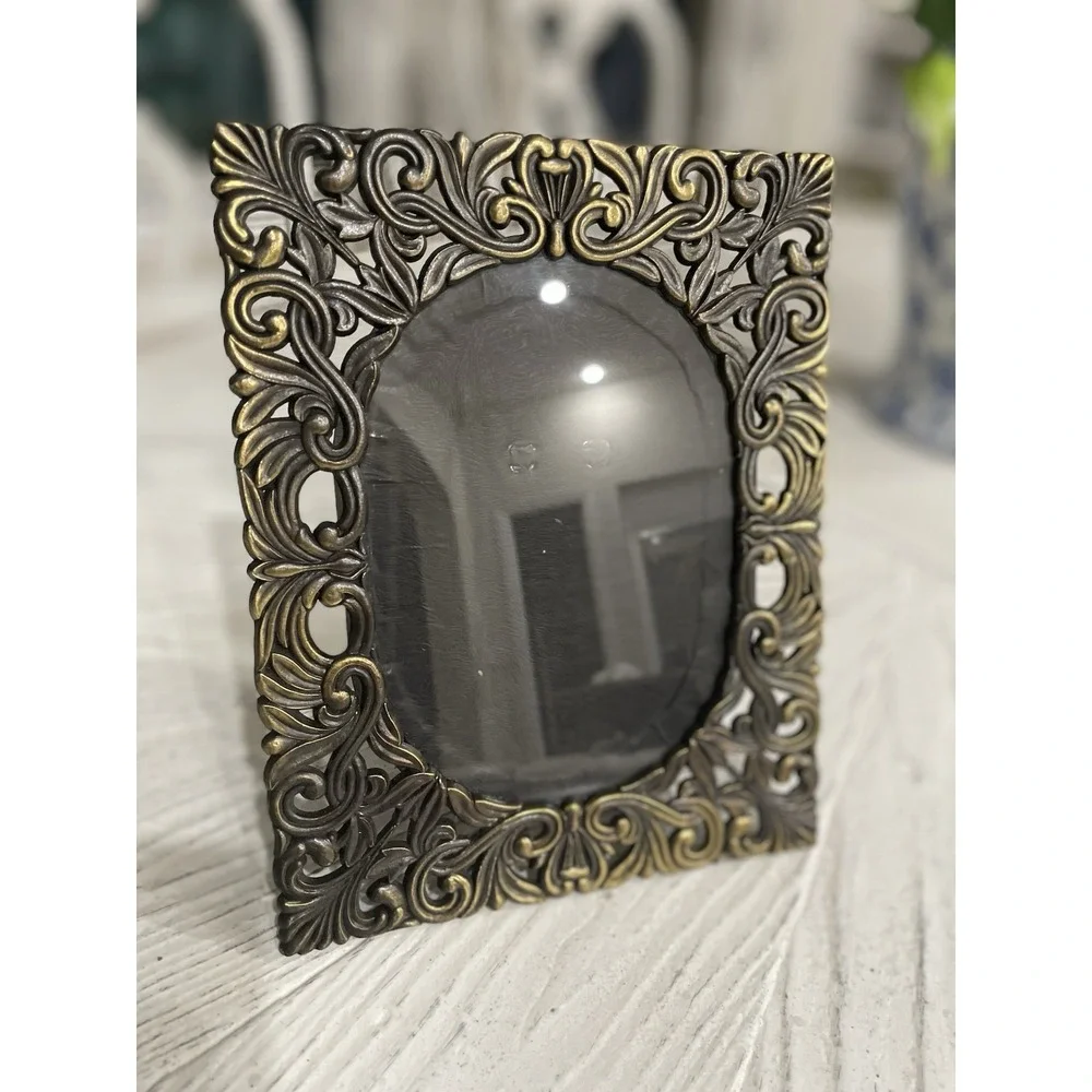 Vintage Heavy Antique Brass Colored Metal Filigree‎ Picture Frame Holds 5
